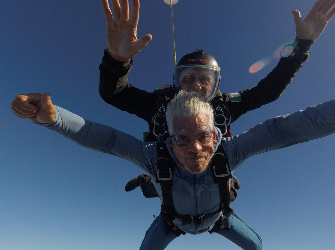 Skydive Salerno-卡帕乔-帕埃斯图姆必去景点