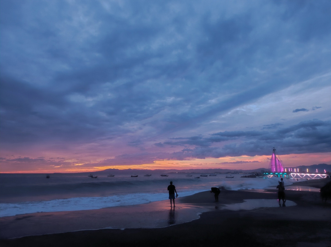 Muelle de Playa Los Muertos-瓦拉塔港必去景点