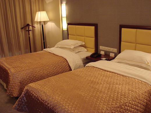 望峰花园酒店主图