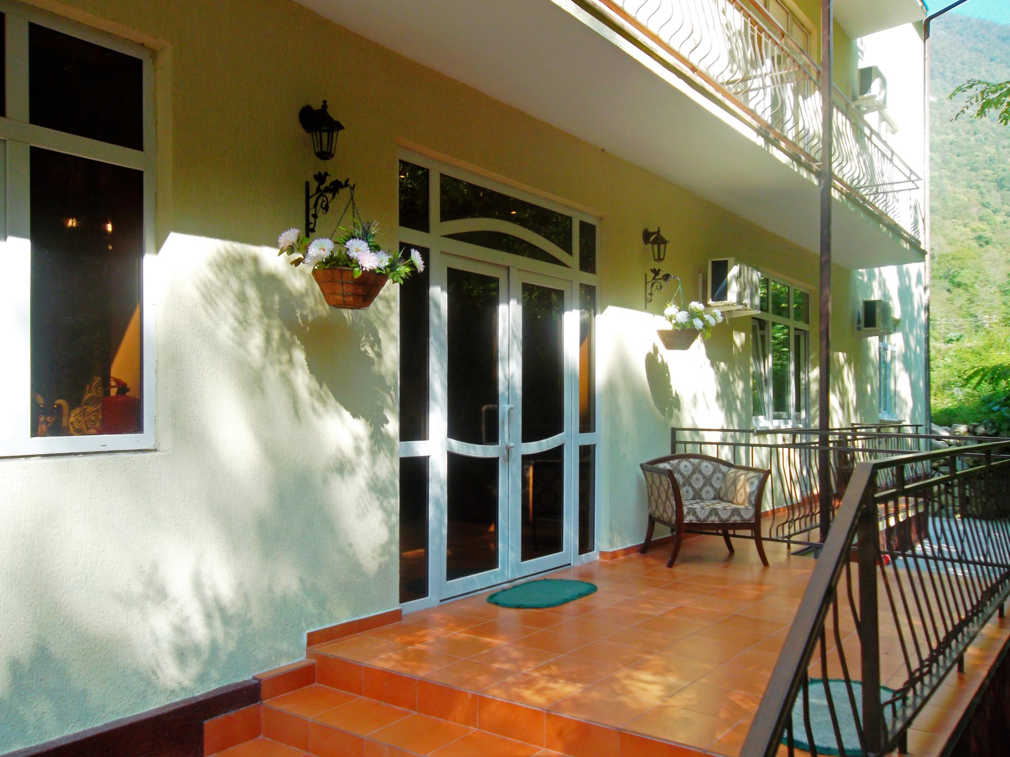 Villa Leona-官方