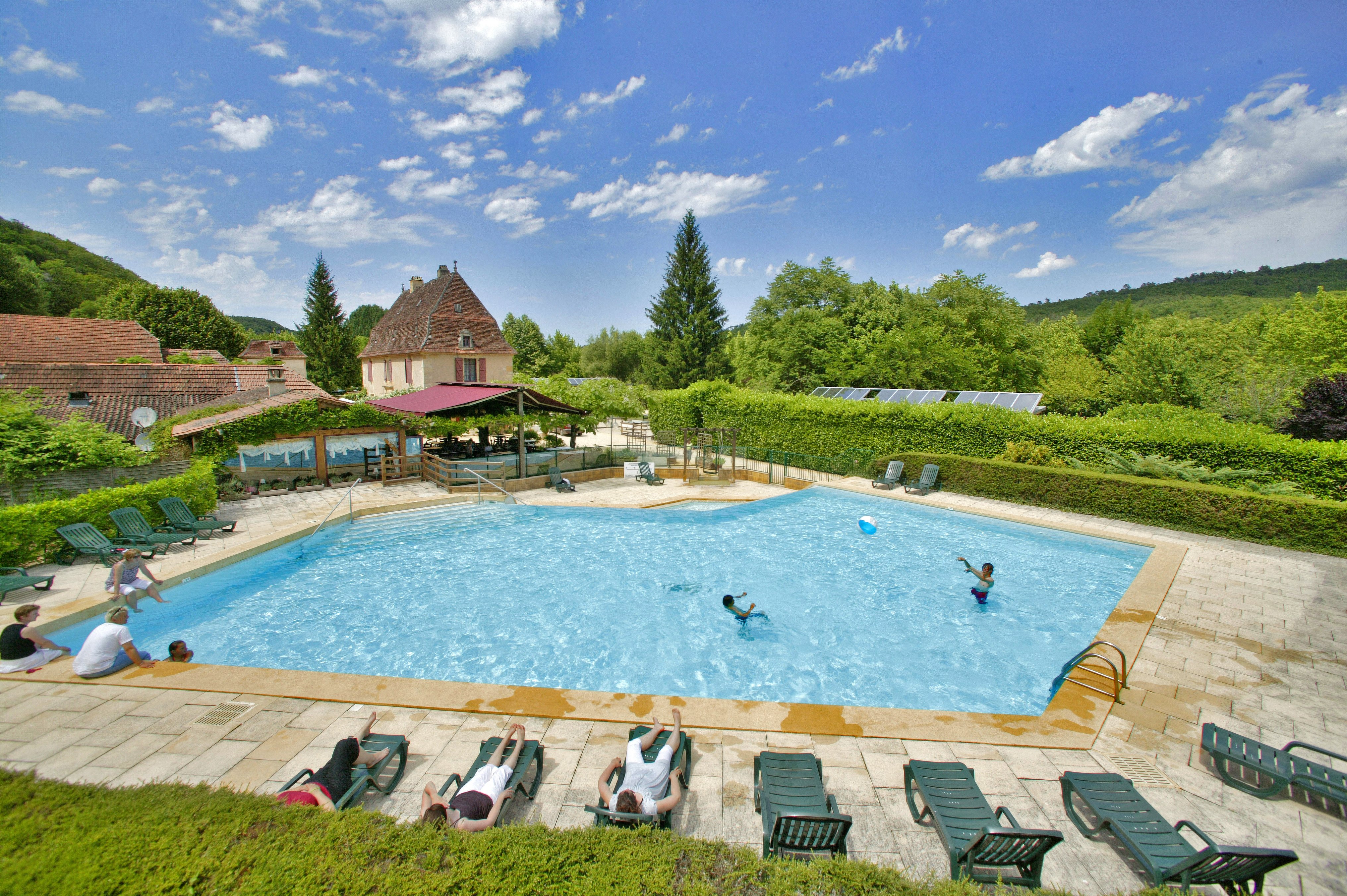 Camping Hotel La Riviere-官方