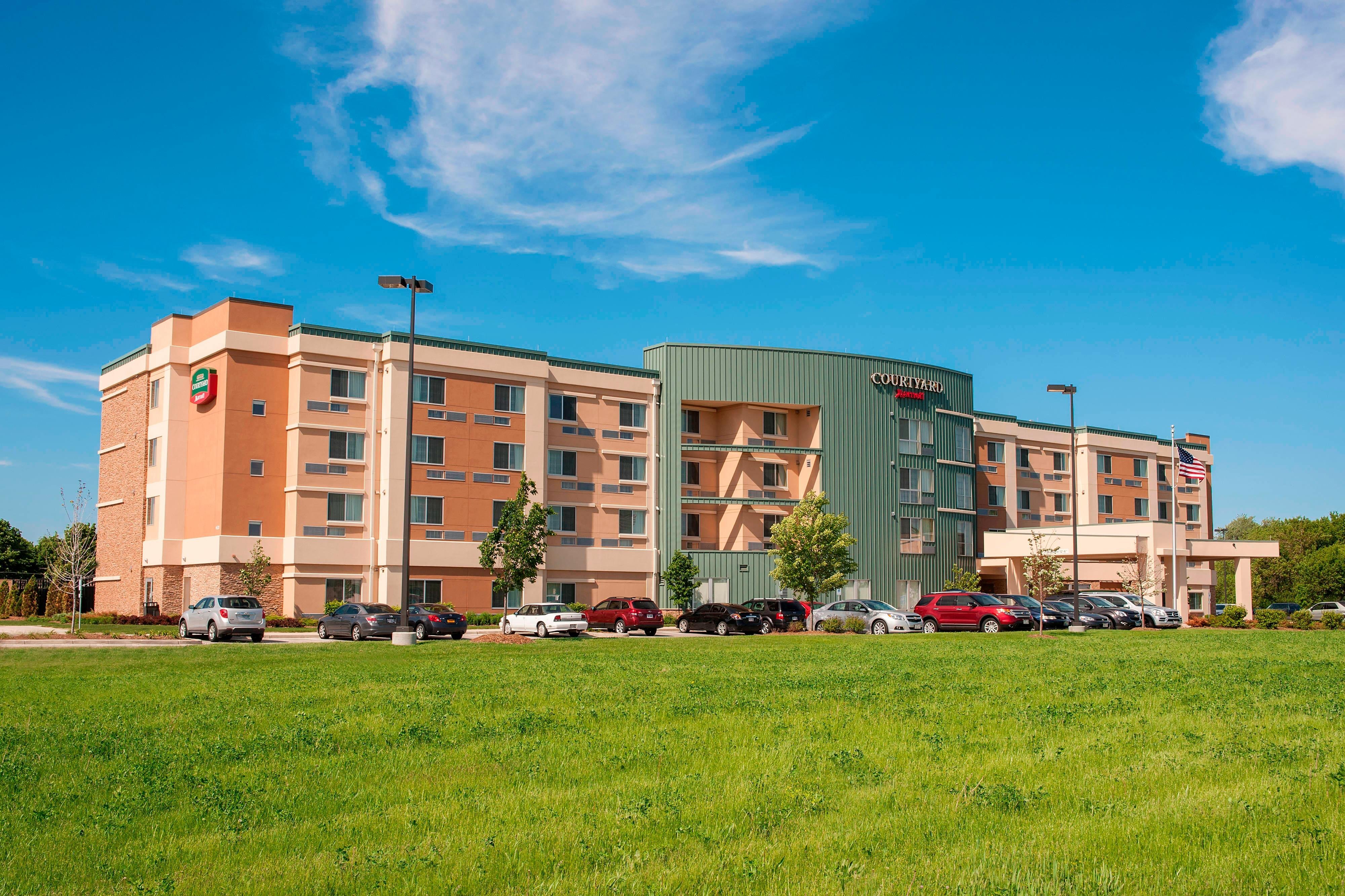 Courtyard by Marriott Milwaukee Airport-官方