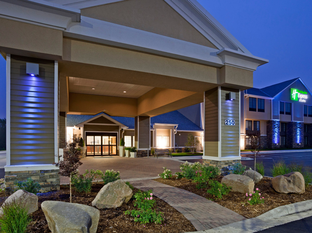 Holiday Inn Express & Suites Willmar By IHG主图