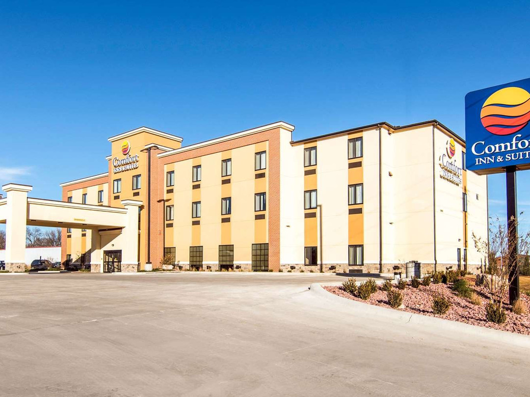 Comfort Inn & Suites Independence主图