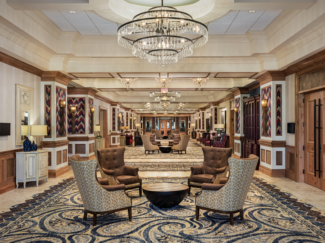 The Brownwood Hotel & Spa主图