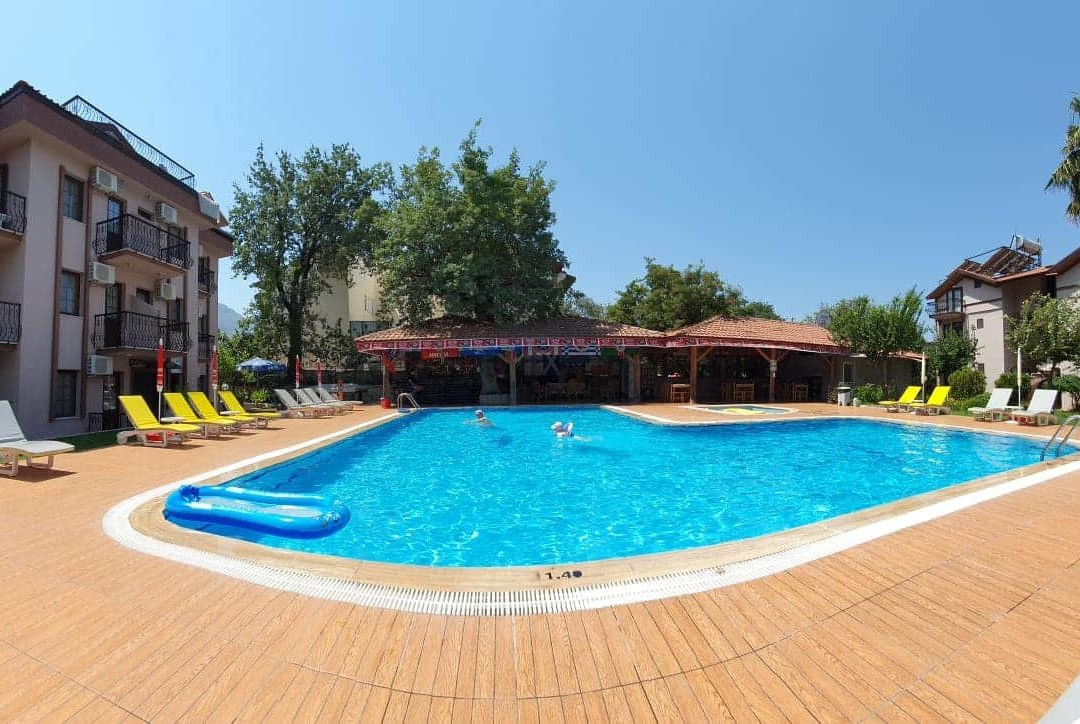 厄吕代尼兹酒店住宿-Ozturk Hotel Hisaronu