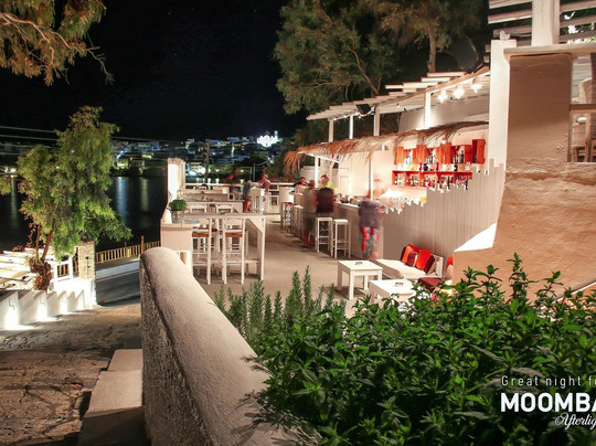 Moomba Afterlight-Andros Town必去景点