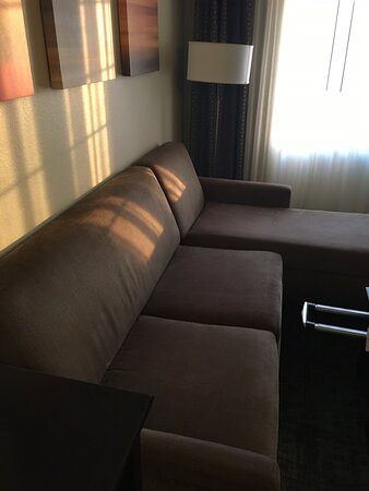 Staybridge Suites Minot by IHG主图