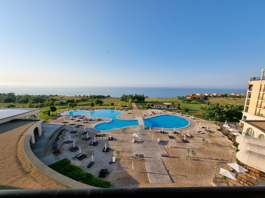 灯塔高尔夫温泉度假酒店主图