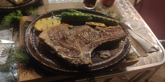 特罗巴达酒店主图