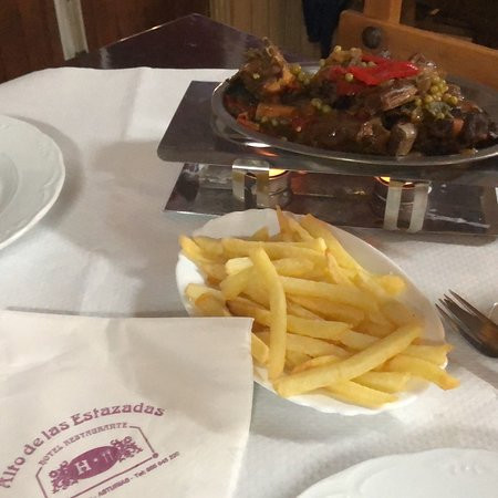 Hotel Restaurante Alto de las Estazadas主图
