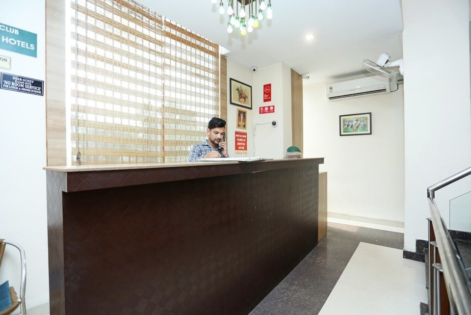 Capital O 5389 Hotel Polo Club主图