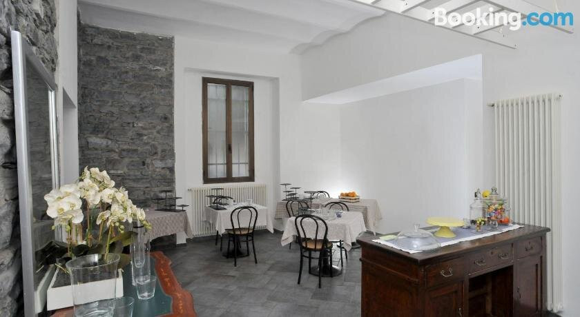 Guest House la Genesa