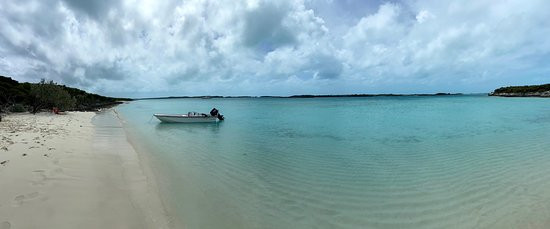 Staniel Cay Yacht Club主图