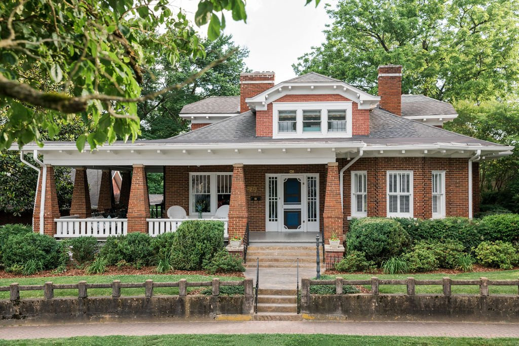 Ellijay River House Bed & Breakfast
