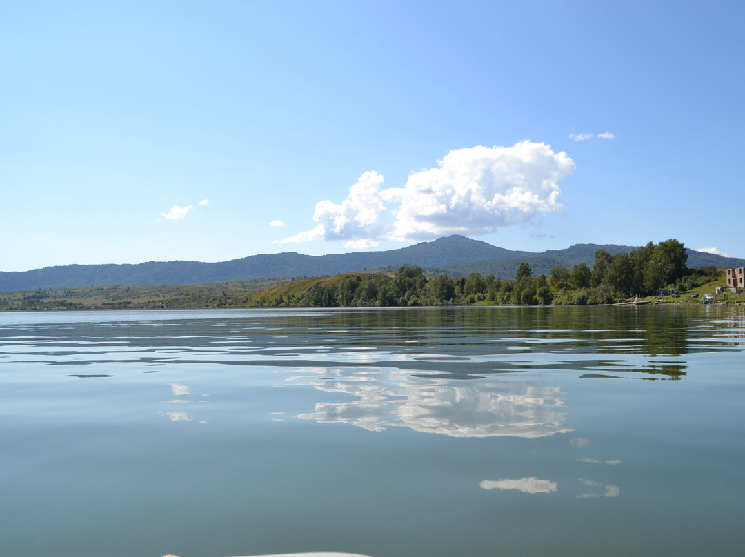 Ozero Beloye-Kolyvan必去景点