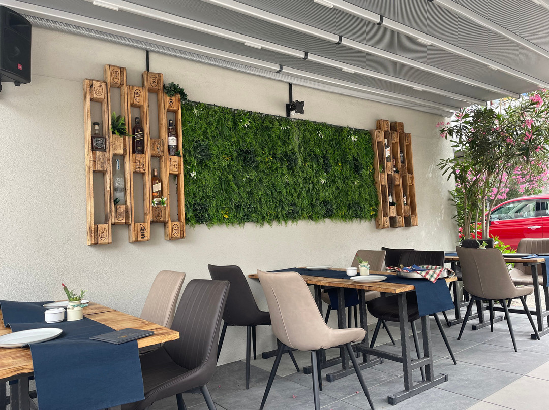 Food & Drink Citadela