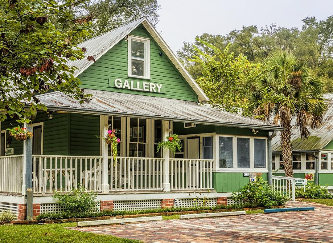 Floral City旅游景点-Ann's Floral City Art Studio