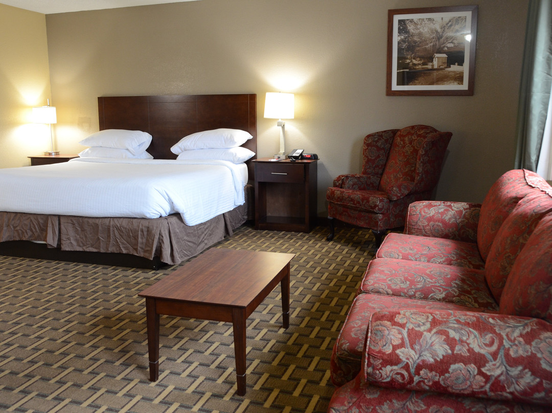 Ramada by Wyndham主图