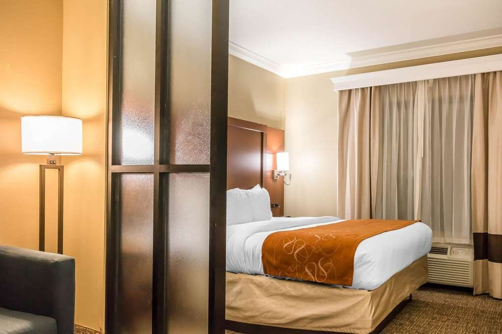 Comfort Suites Savannah North主图