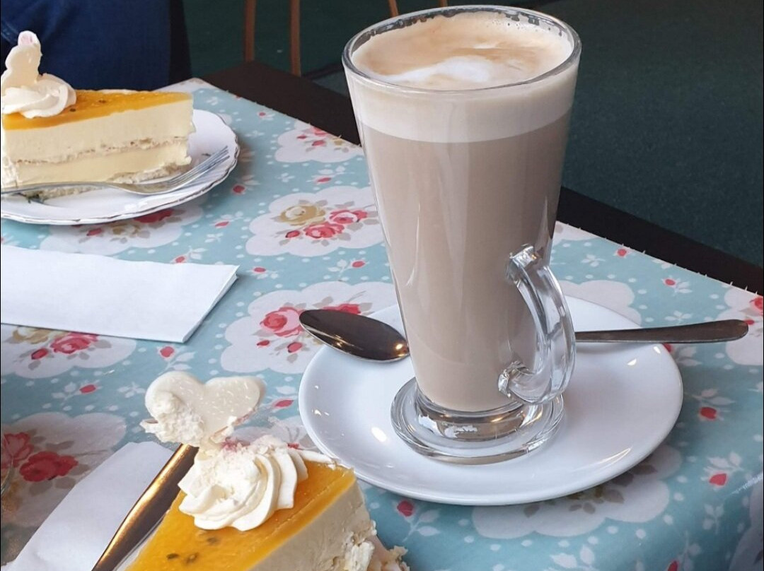 Angelina Coffee Snug