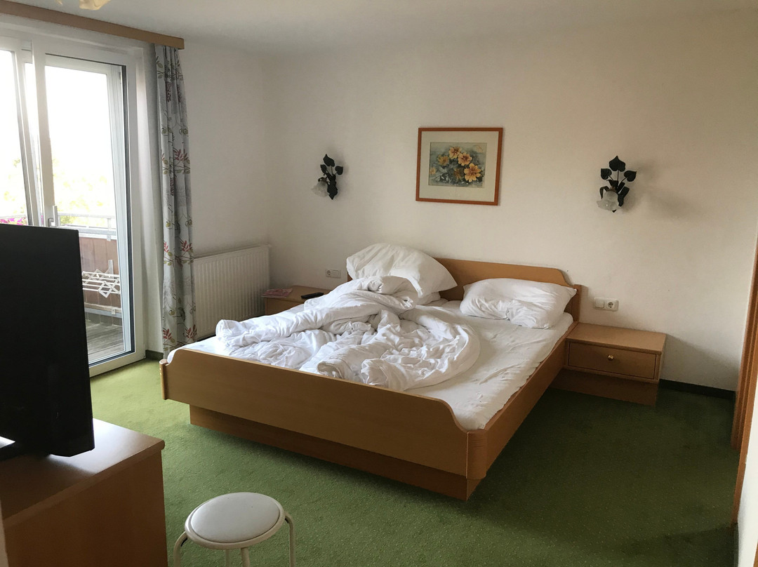 布拉莫生旅馆酒店主图