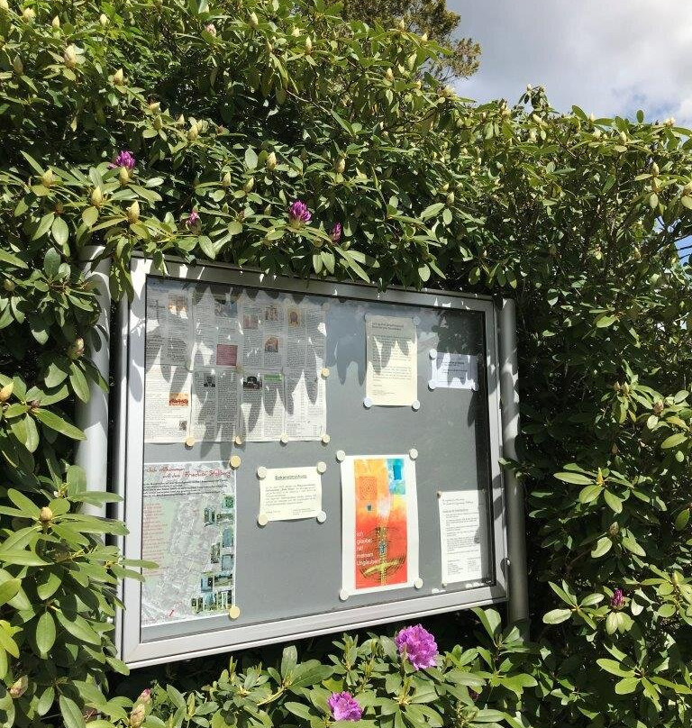 Friedhof Stollberg - cintorín-Stollberg必去景点