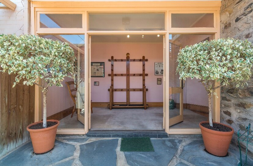 Friendly Meeting Chapel主图