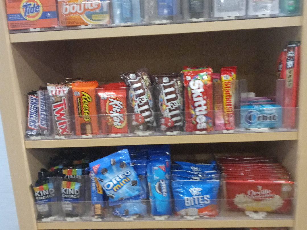 Home2 Suites Roanoke Airport主图