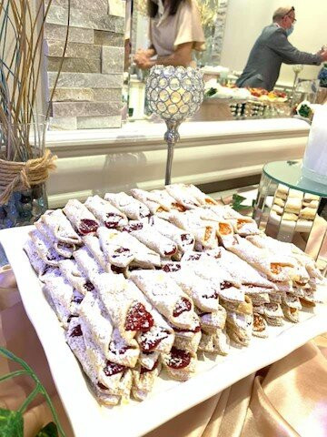 Lake in the Hills旅游攻略图片