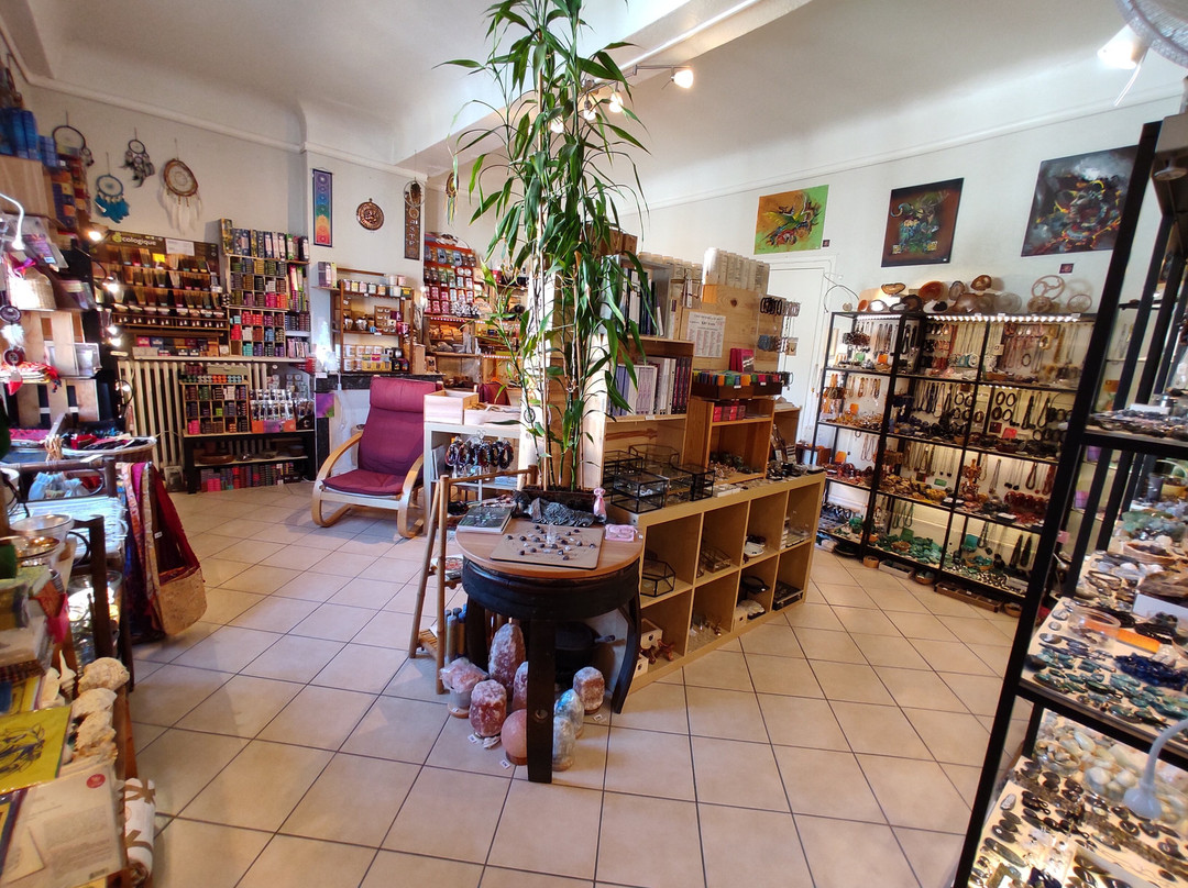 Min'EROS-Saint-Laurent-sur-Saone必去景点