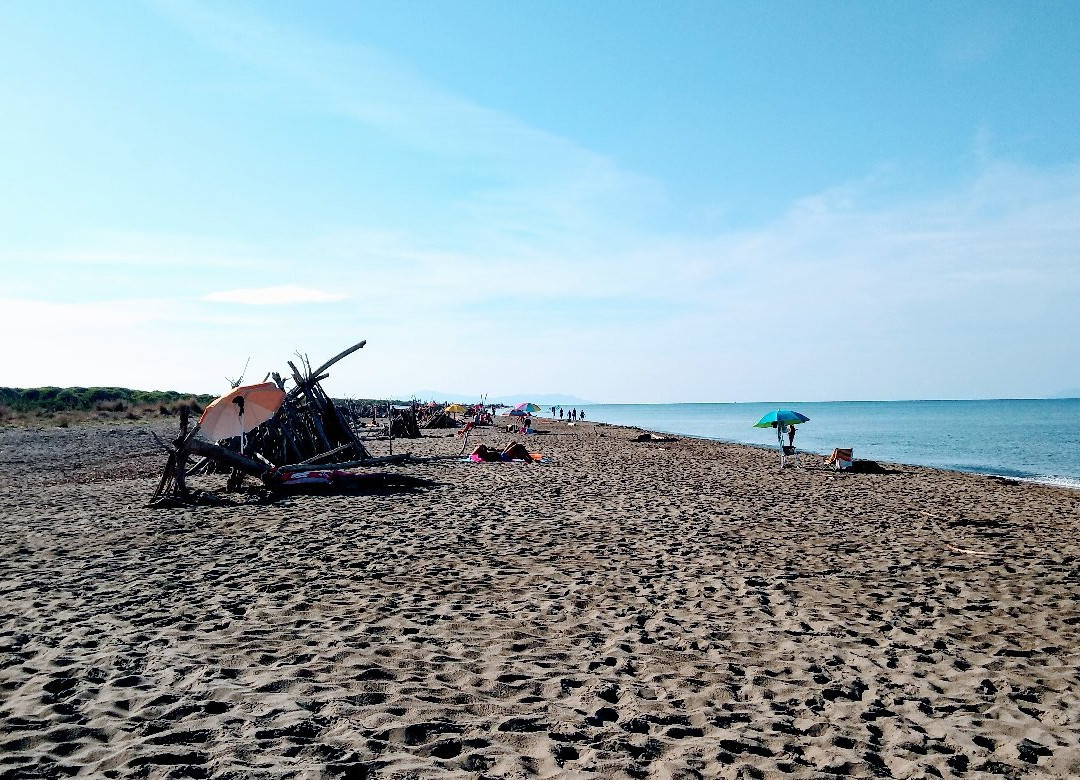 Spiaggia delle Capanne-Principina a Mare必去景点