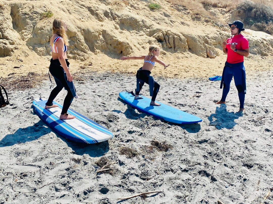 Encinitas Surf Lessons-恩西尼塔斯必去景点