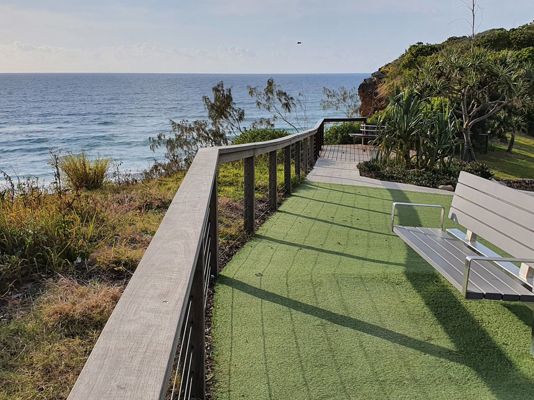 Lores Bonney Lookout