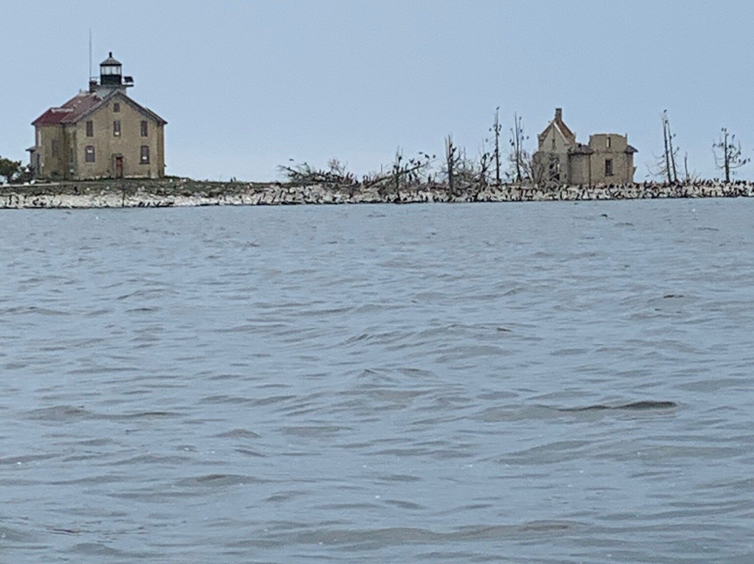 Shoreline Boat Tours-Gills Rock必去景点