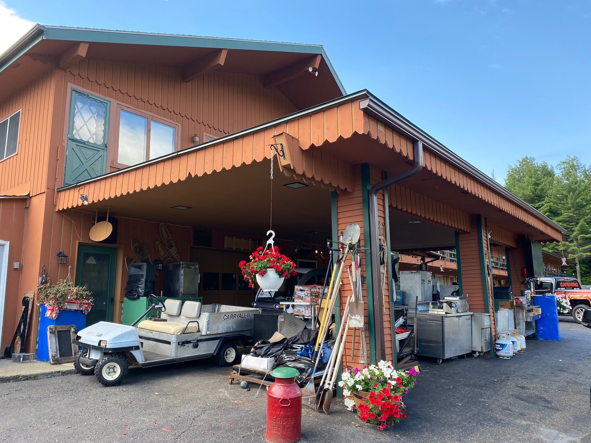 Ledge Rock at Whiteface Mountain-官方