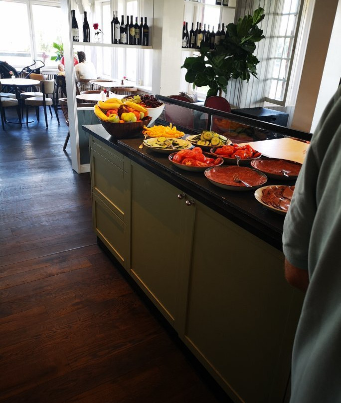 The Sandhamn Yacht Hotel主图