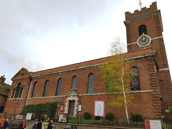 Holy Trinity Church-吉尔福德必去景点