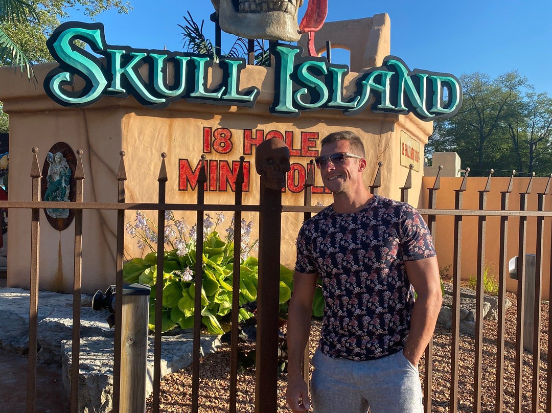 Skull Island Mini Golf景点图片