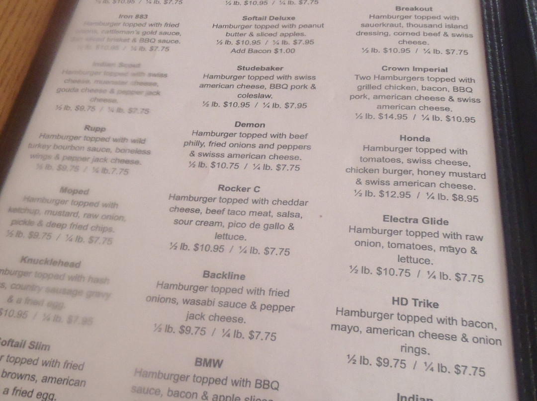 The Roadhouse Bar and Grill景点图片