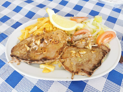 Bar Pescadores-阿尔赫西拉斯必去景点