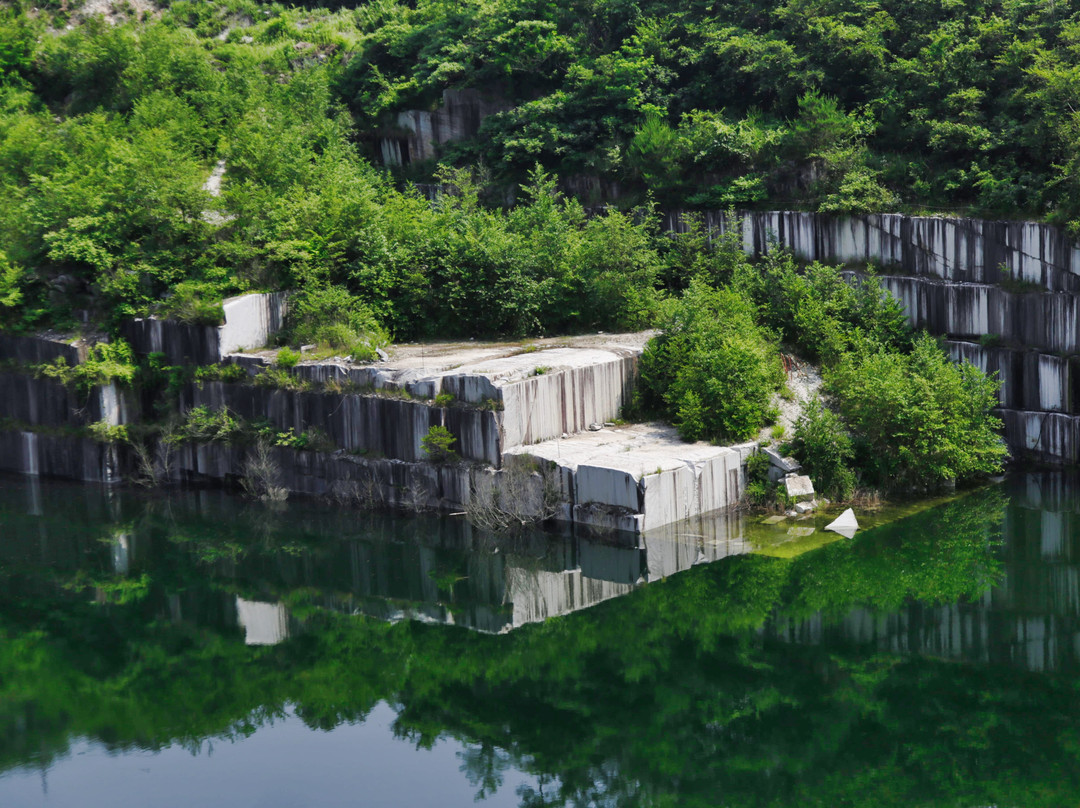 Ishikiri Sammyaku-笠间市必去景点