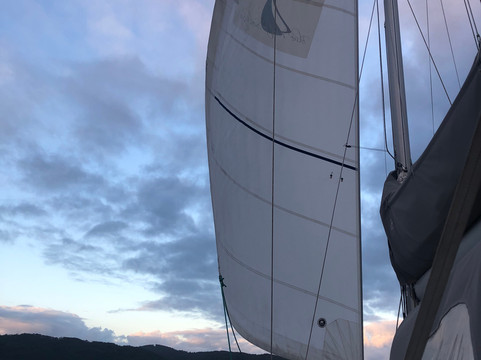 Blue Water Sailing-科莱特必去景点