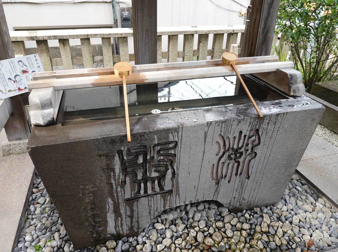 Nishikano Shrine景点图片