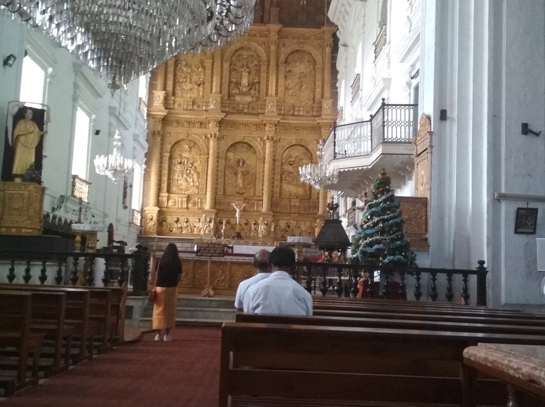 圣卡塔琳娜教堂-巴拿吉必去景点