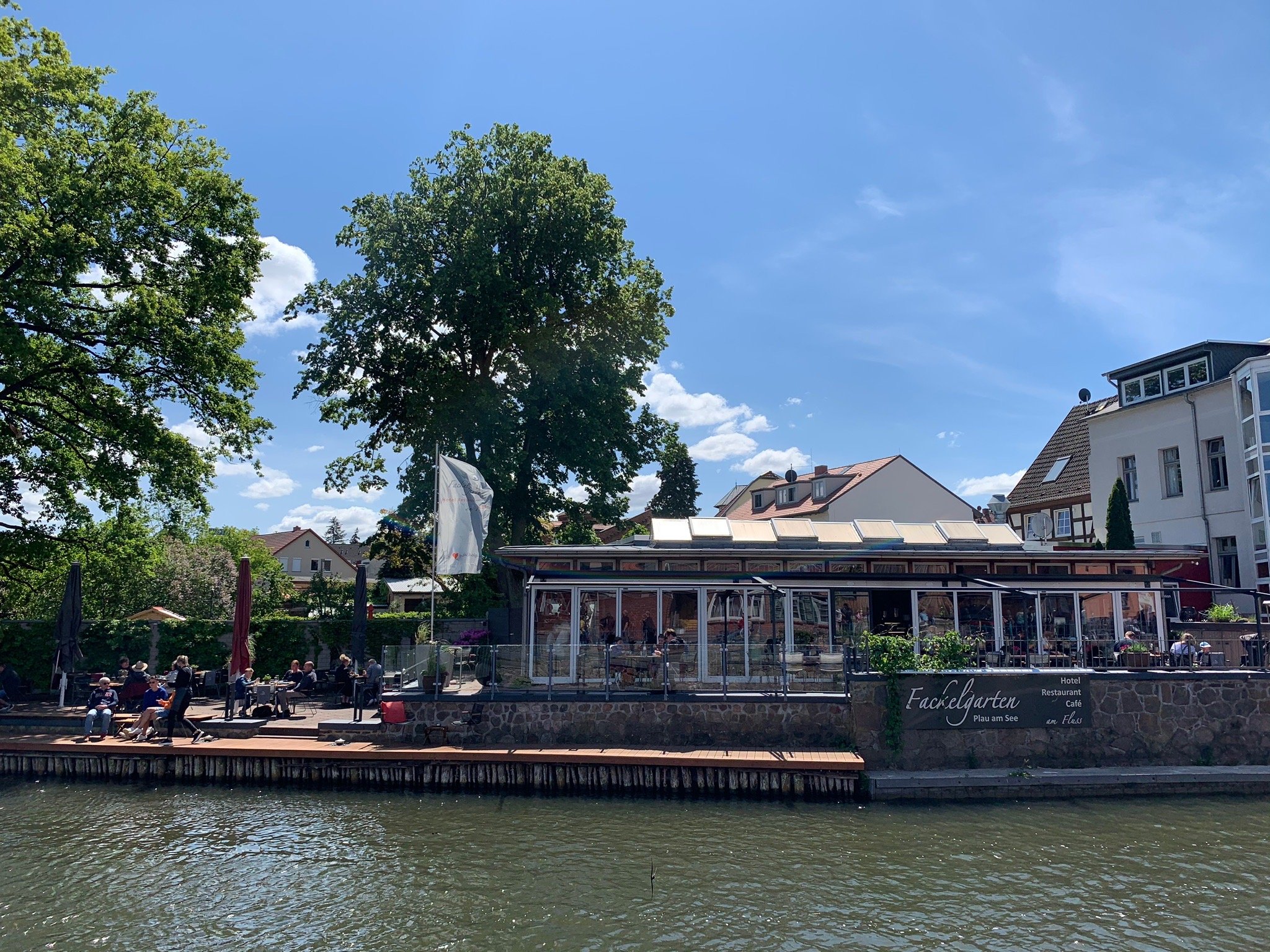Hotel & Restaurant Fackelgarten Plau am See-官方