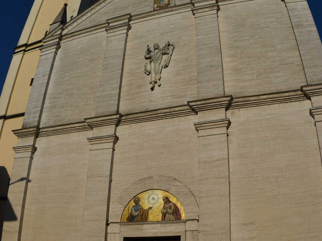 Chiesa dei Santi Nazario e Celso Martiri-Zorlesco必去景点