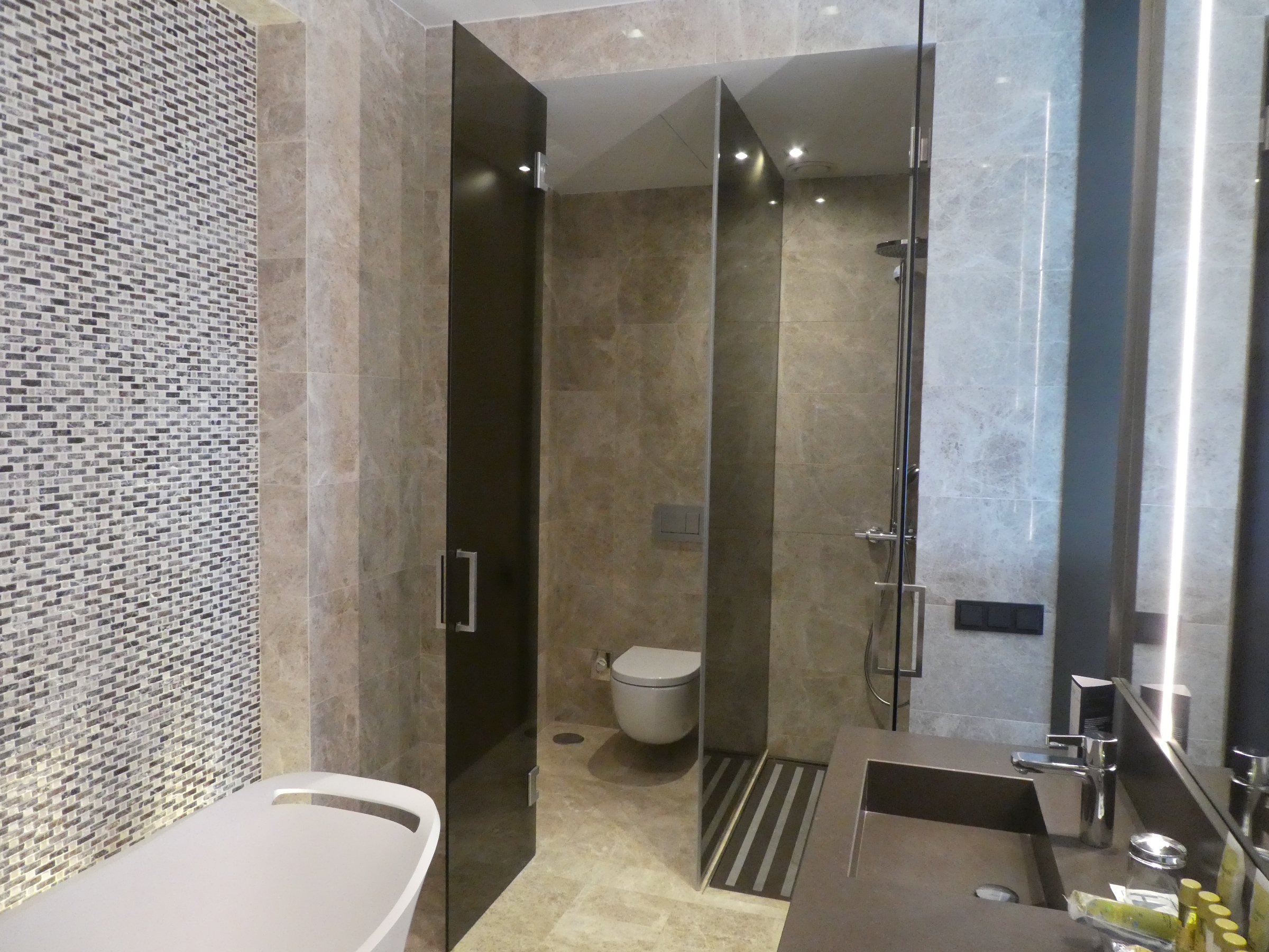 Eurostars Torre Sevilla-浴室