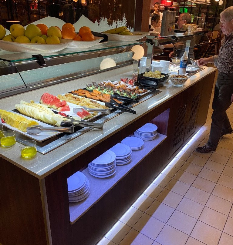 Hotel Sporting主图