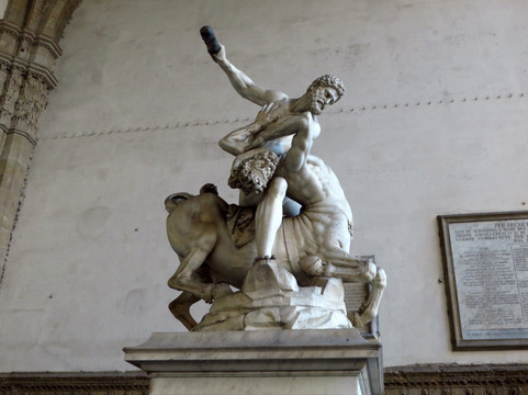 Ercole e il Centauro Nesso-佛罗伦萨必去景点